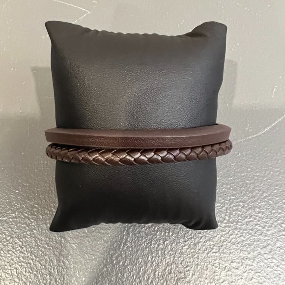 NWOT NORDSTROM Brown Leather Silver Closure Bracelet - Picture 2 of 5